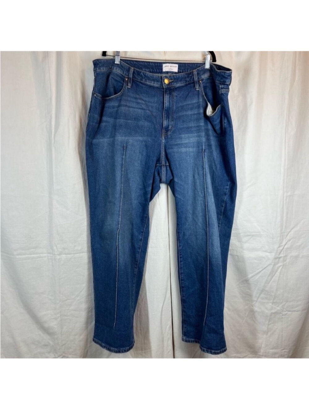 Lane Bryant flex magic waistband signature fit mid rise relaxed straight jeans